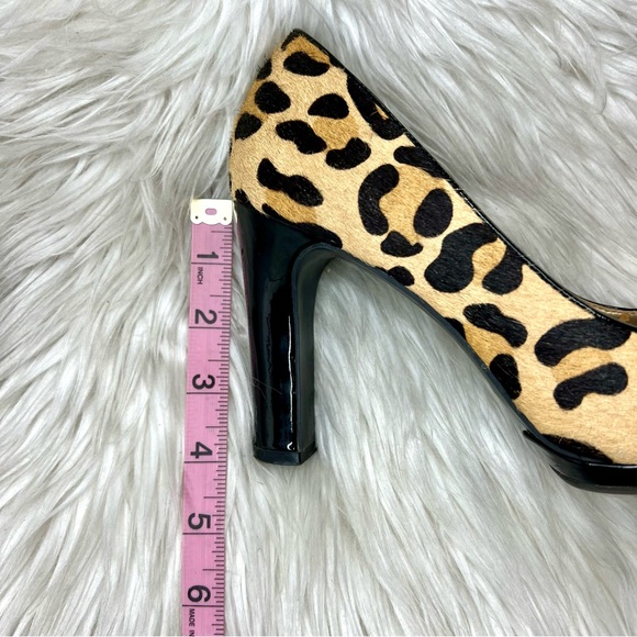 Me Too Leopard Calf Hair Pumps Size 7 M - Picture 7 of 7